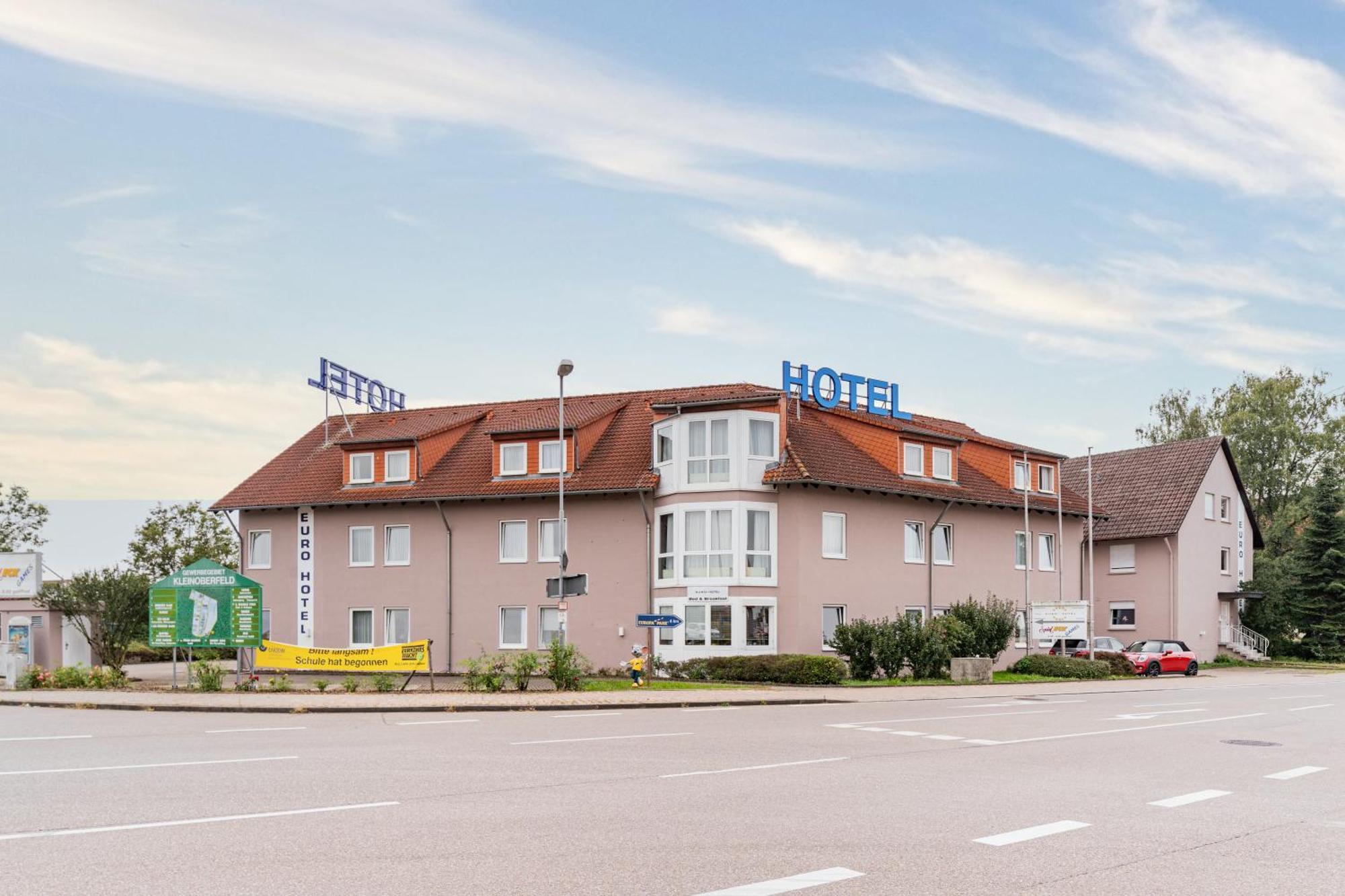 Euro-Hotel Капел-Графенхаузен Екстериор снимка