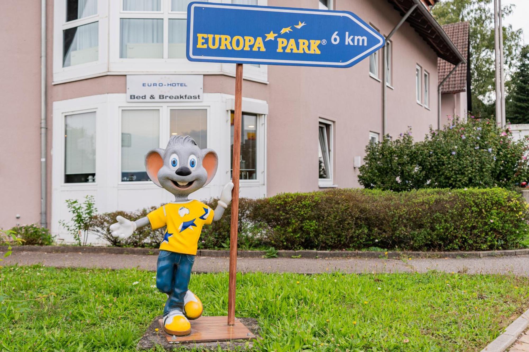 Euro-Hotel Капел-Графенхаузен Екстериор снимка