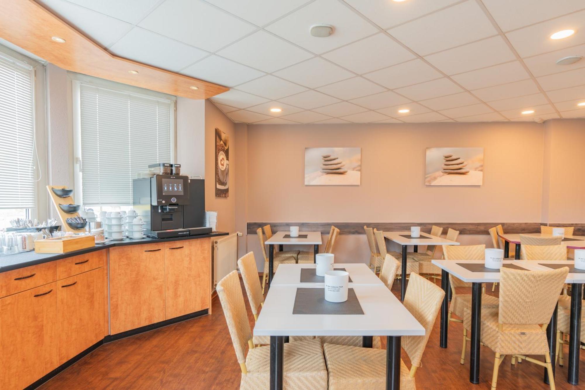 Euro-Hotel Капел-Графенхаузен Екстериор снимка